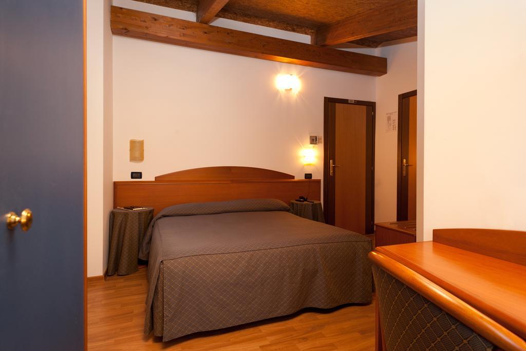 Casa Ferretti Di Ferretti Village Silvi Marina Oda fotoğraf